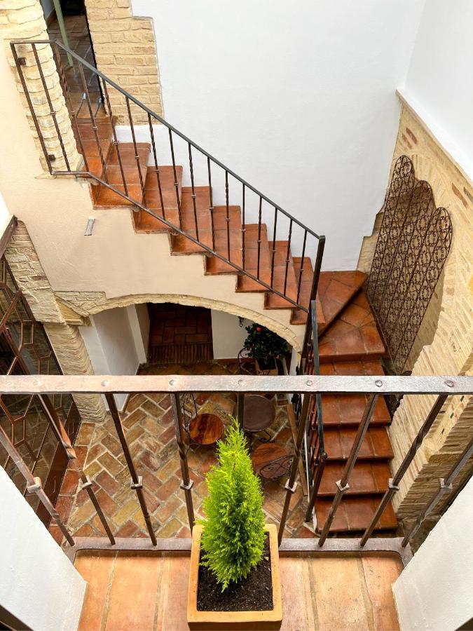 Hostal Servilia Carmona  Exterior foto